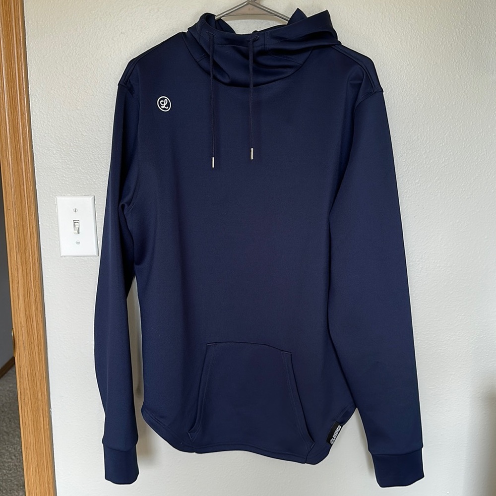 Men’s pullover sweatshirt. Size L